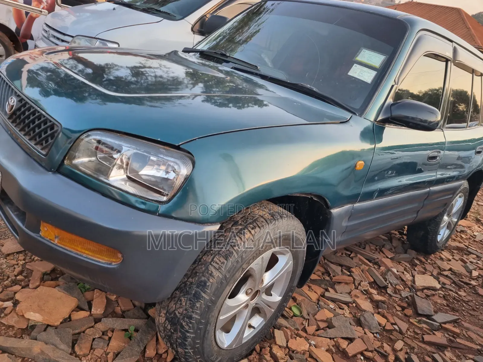 Toyota RAV4 Automatic 2000 Green