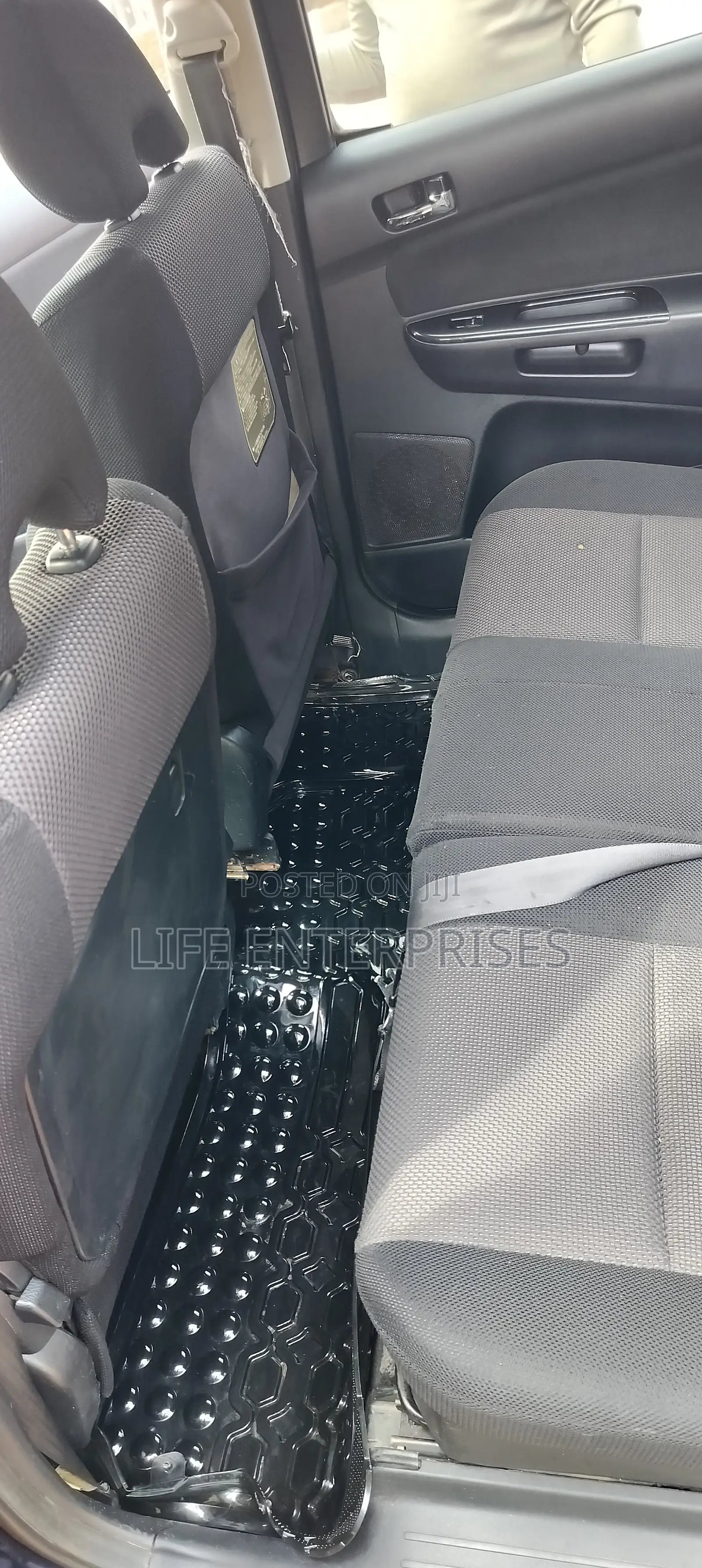 Toyota Wish 2006