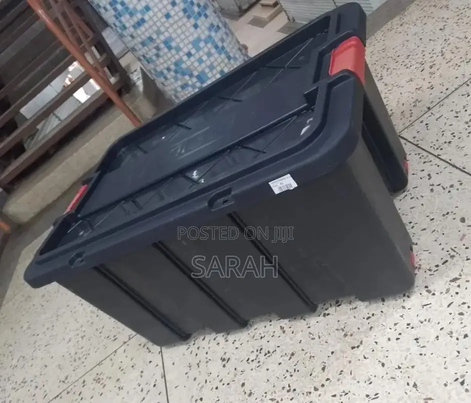 Sterilite 40 Gallon Wheeled Industrial Storage Tote