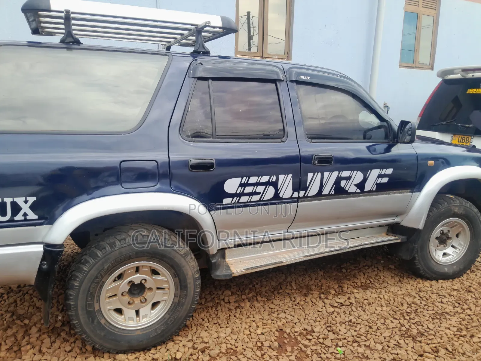 Toyota Hilux Surf 2002 Blue