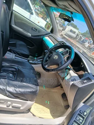Toyota Kluger 2006 Silver