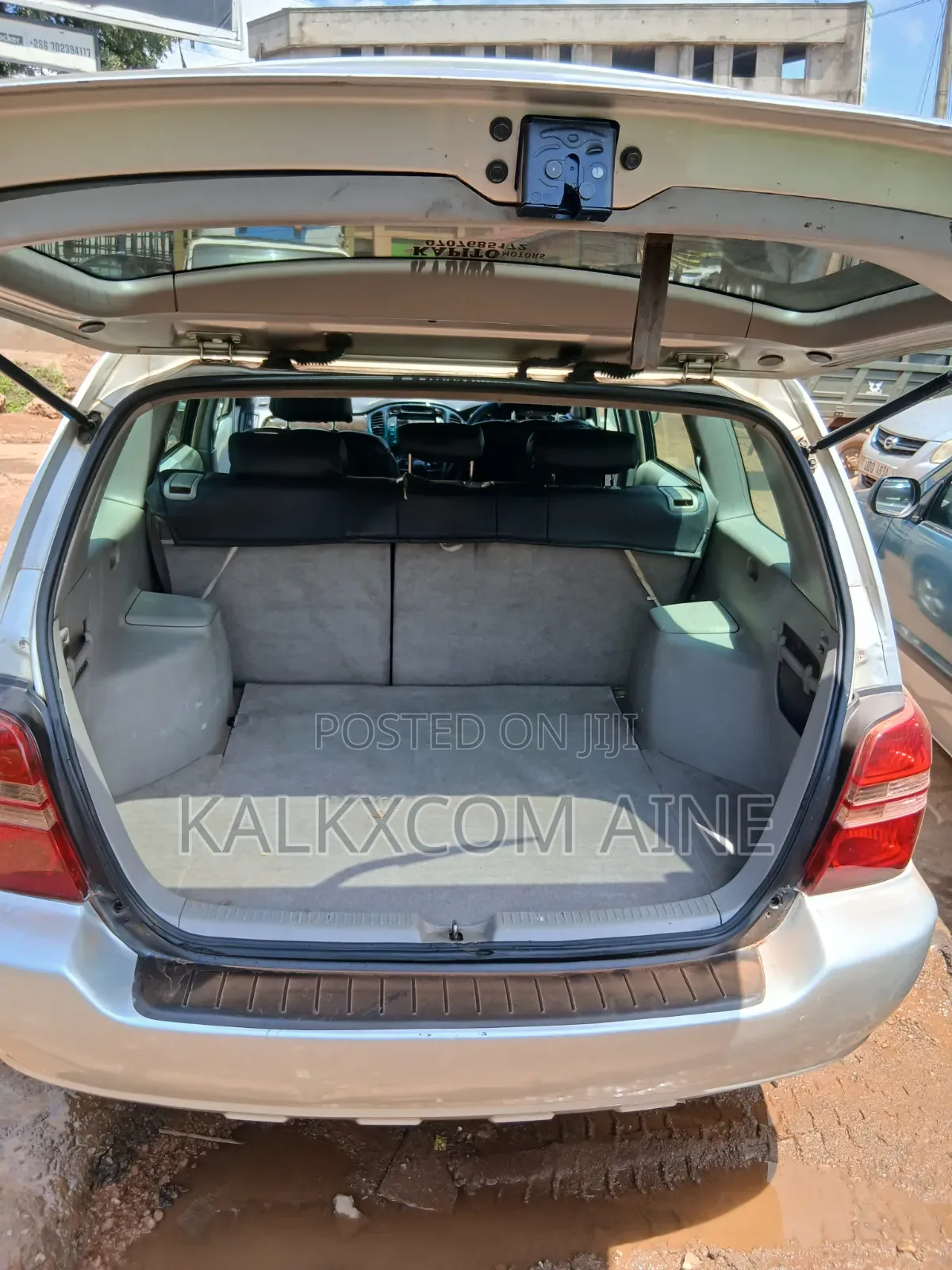 Toyota Kluger 2006 Silver