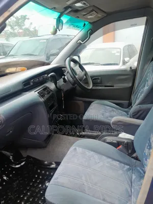 Toyota Noah 2003 Blue