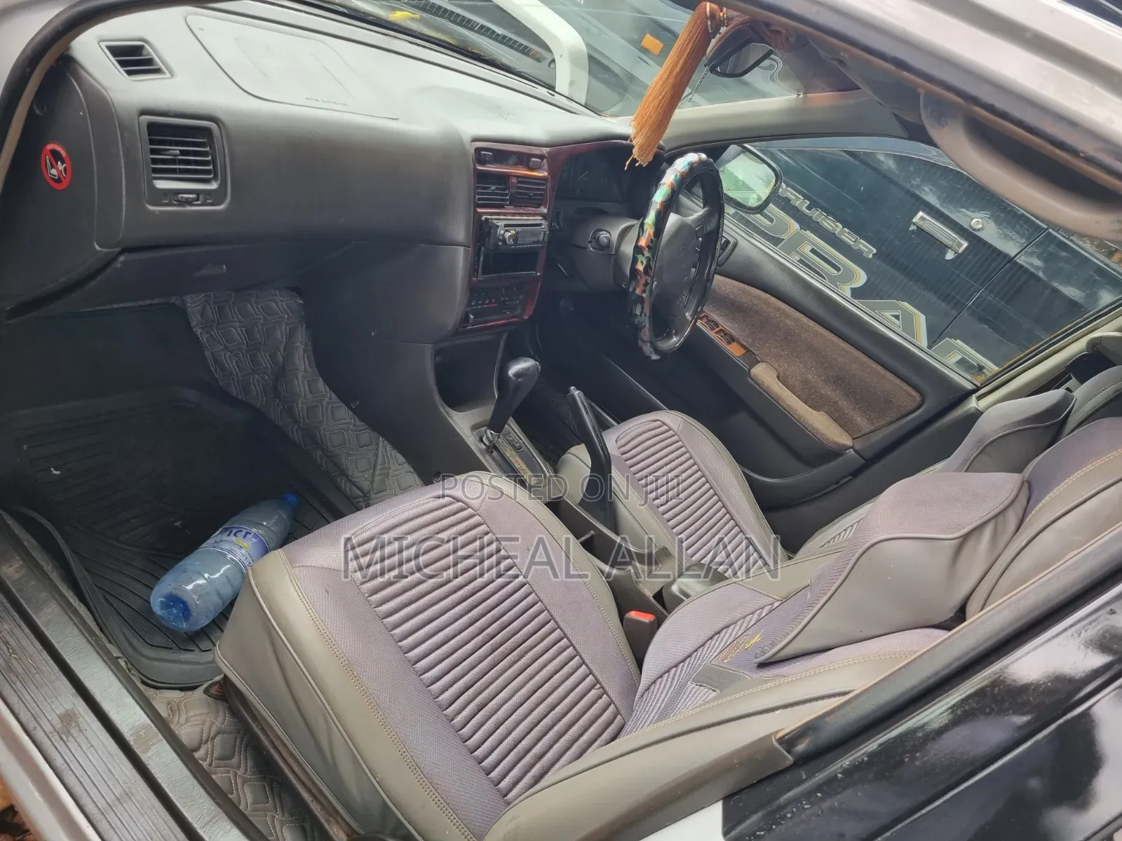 Toyota Corona Premio 2000 Silver