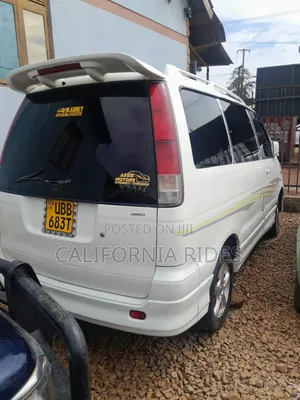 Toyota Noah 2003 White