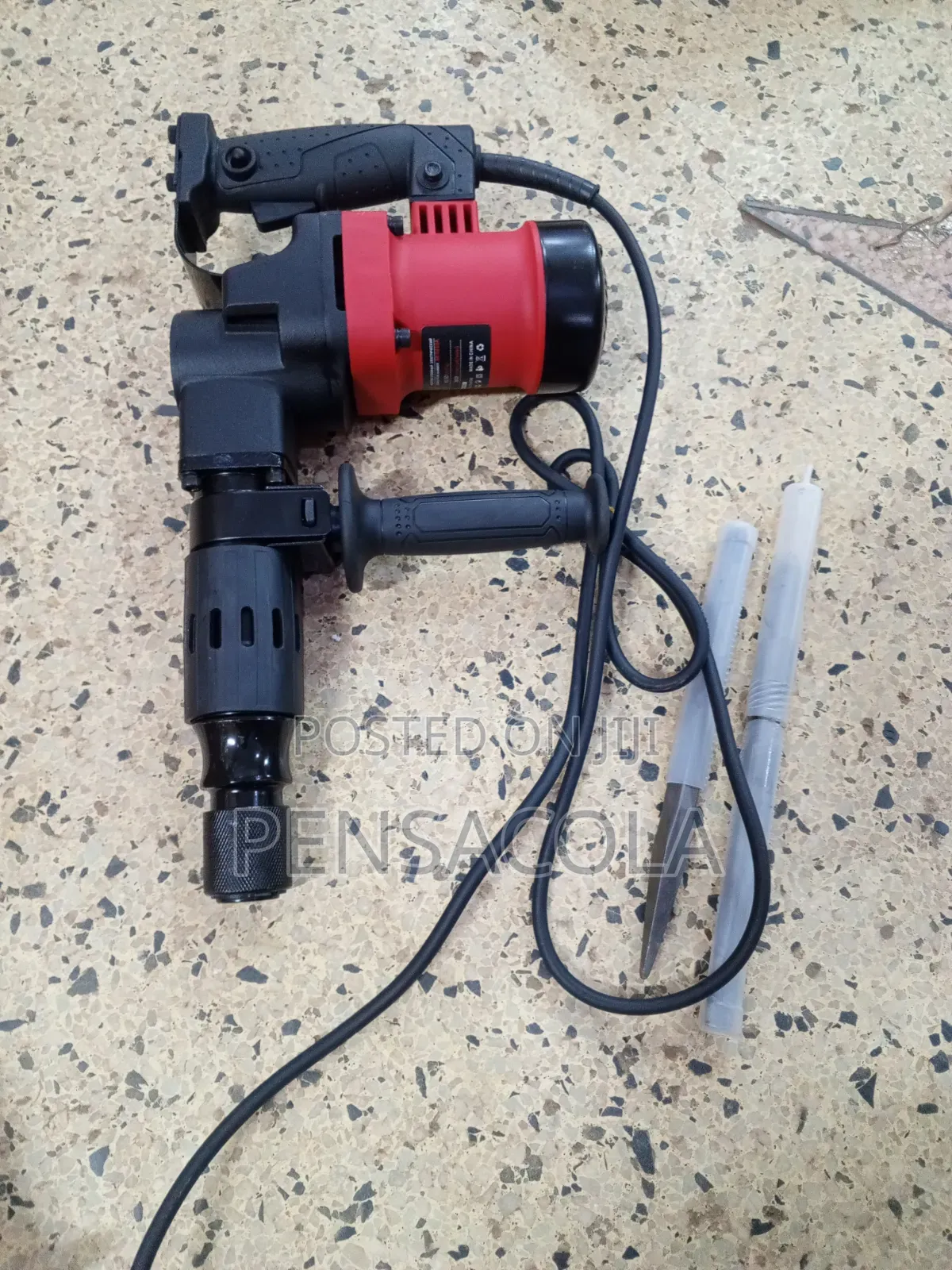 Demolition Hammer ( Baby Breaker ) Makita