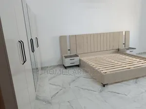 Bed Wide Headboard Cud586