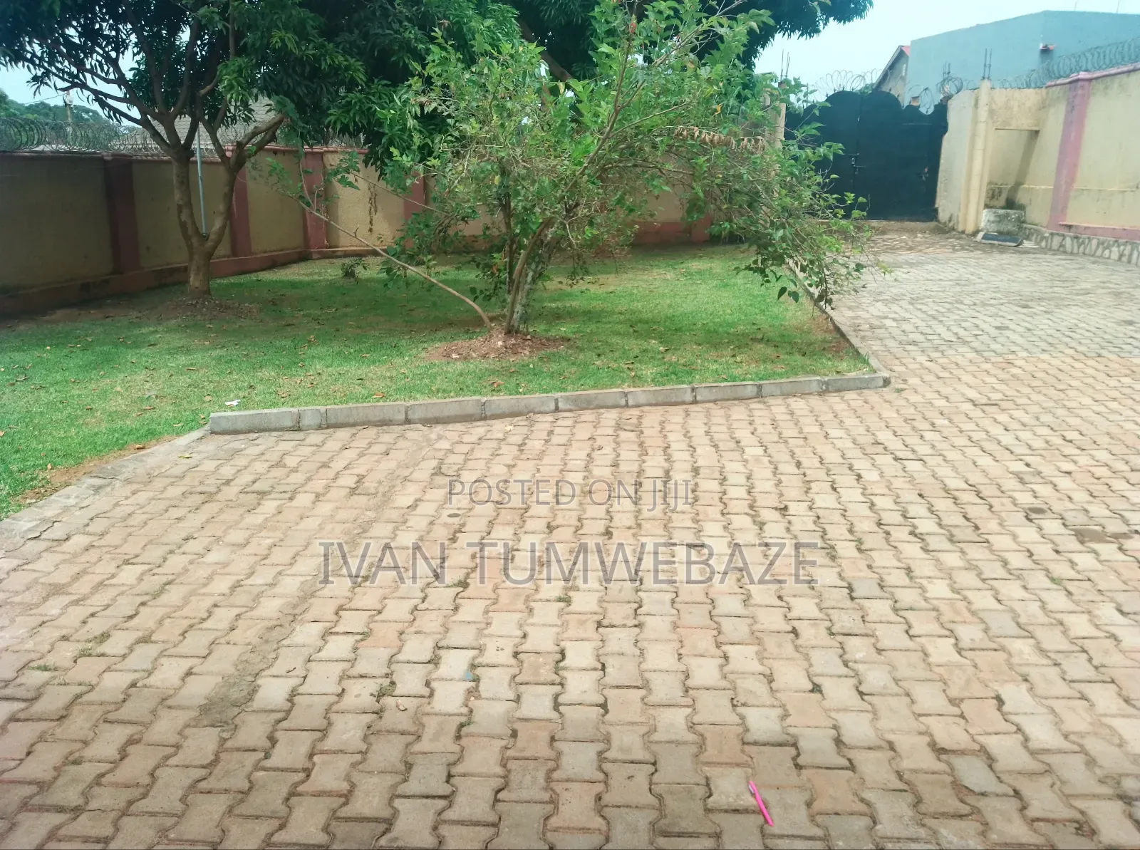 4bdrm House in Kawuku, Central Division for rent
