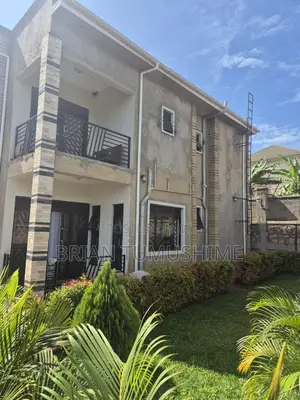 4bdrm Duplex in Jomayi, Kira for sale