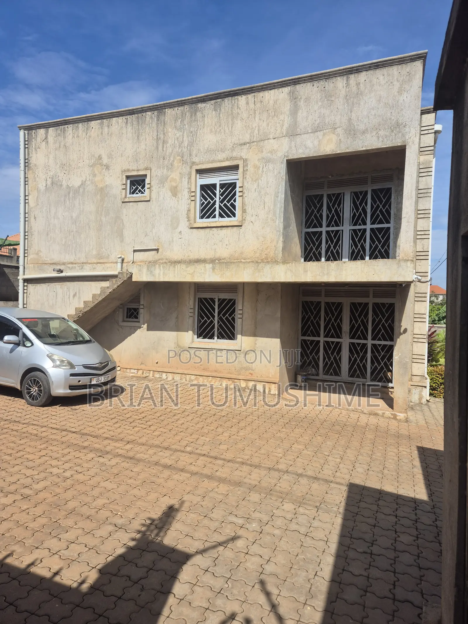 4bdrm Duplex in Jomayi, Kira for sale