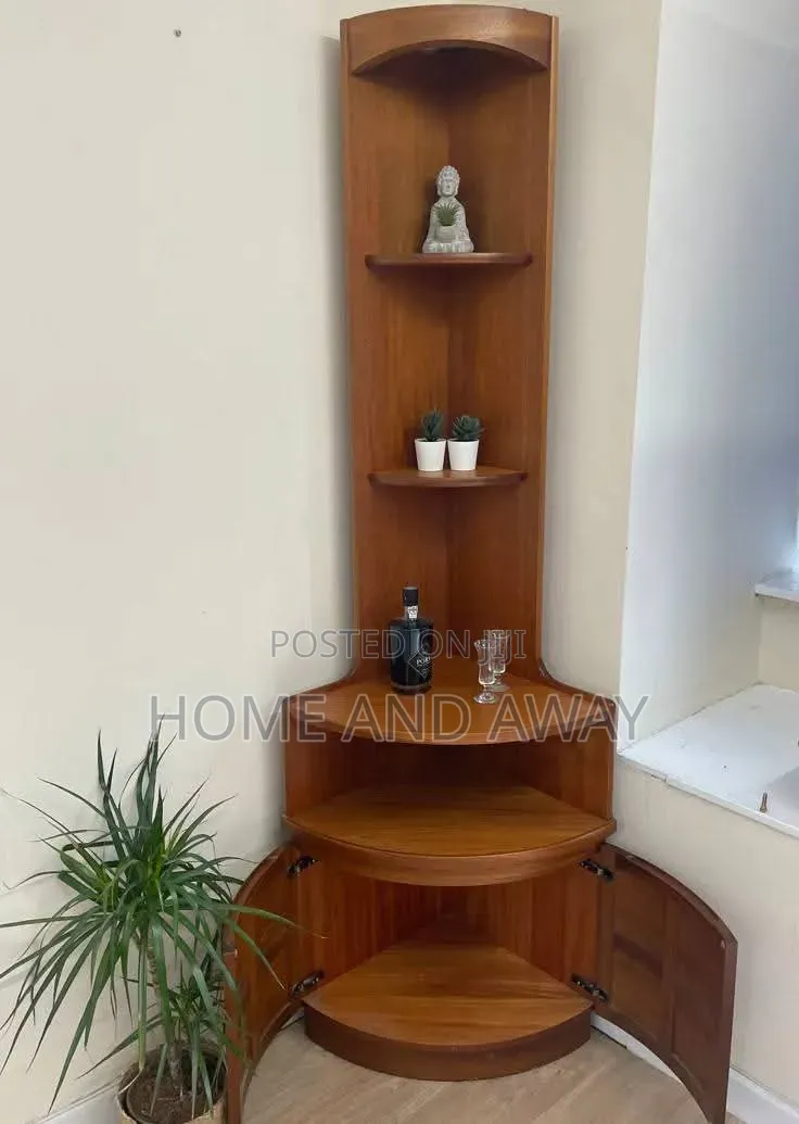 Unique Corner Wall Decors in Any Colour With Delivery