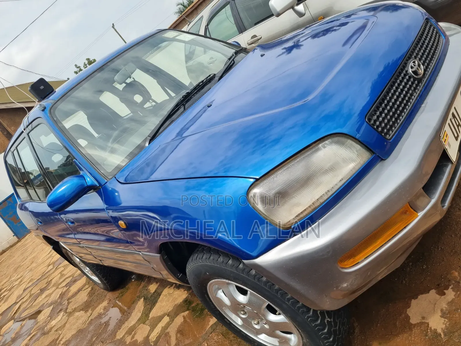Toyota RAV4 Automatic 2000 Blue