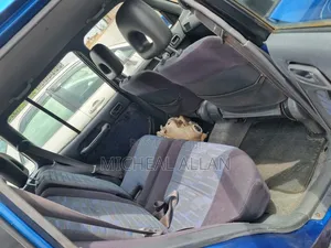 Toyota RAV4 Automatic 2000 Blue