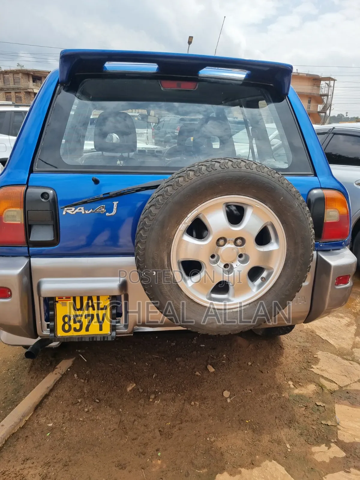 Toyota RAV4 Automatic 2000 Blue