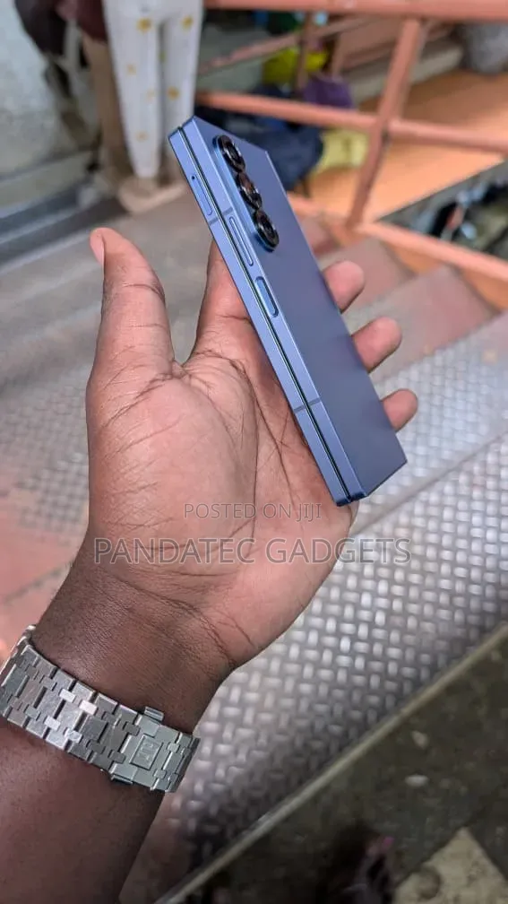Samsung Galaxy Z Fold6 256 GB Blue