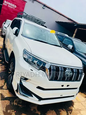 Toyota Land Cruiser Prado 2.8 2018 White