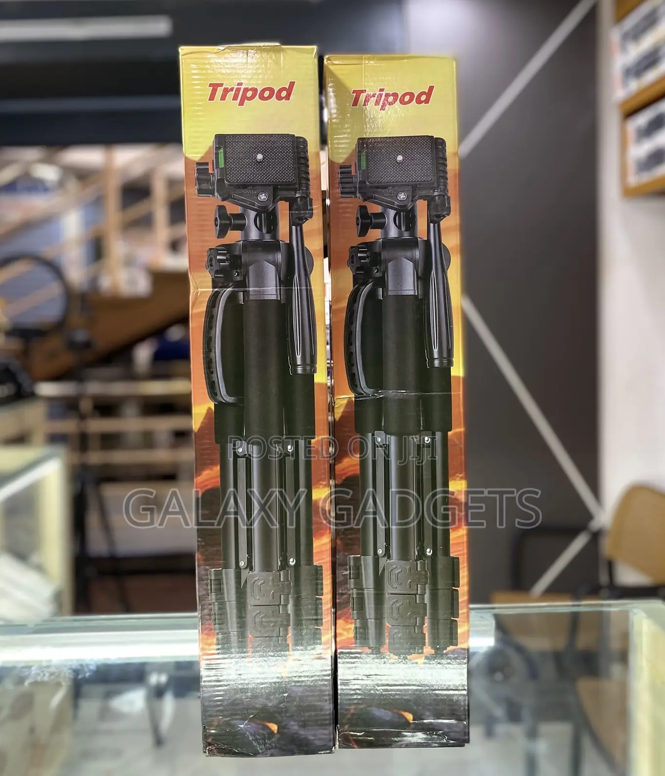 Camera Tripod Stand 3.1 M With Mobile Phone Holder