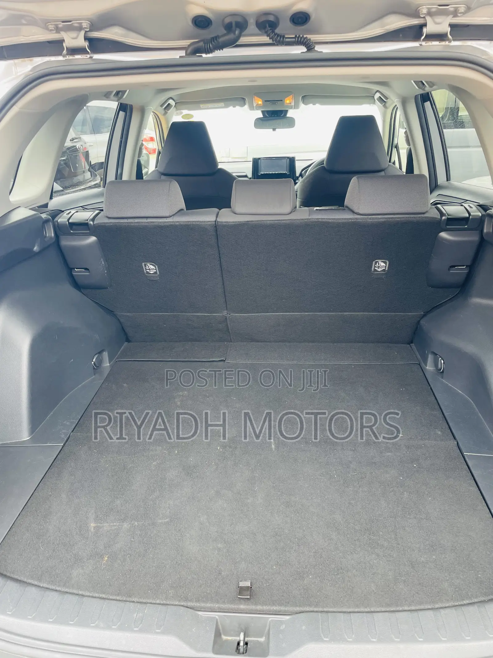 Toyota RAV4 Limited FWD 2020 Silver