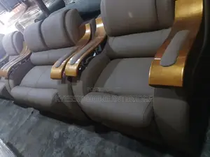 Fibre Sofaset ,5 Seater