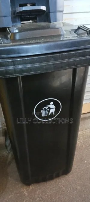 240 Litres Waste Bin With Rollers
