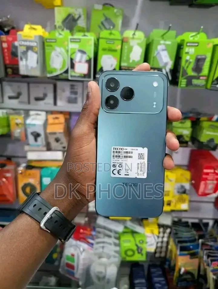 New Tecno Spark 50 128 GB Blue
