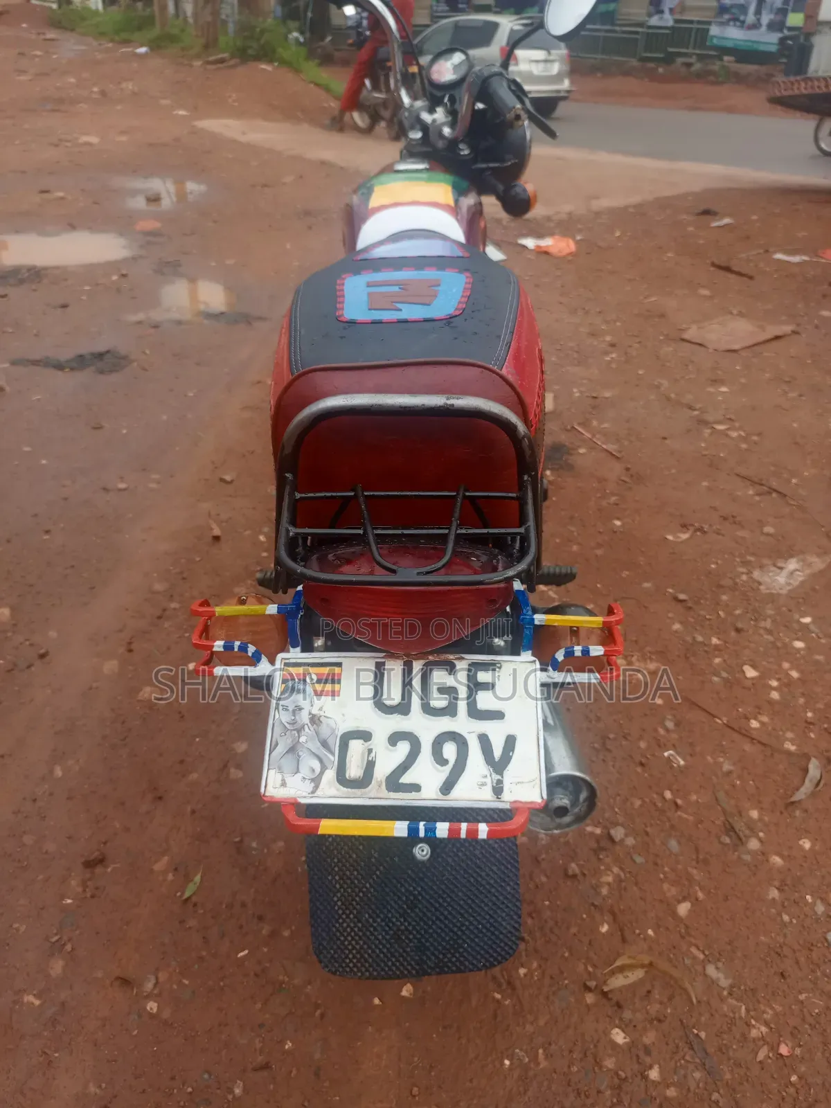 Bajaj Boxer 2025 Red