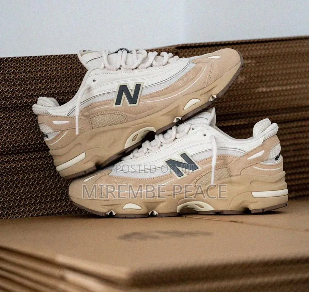 New Balance Unisex Sneakers
