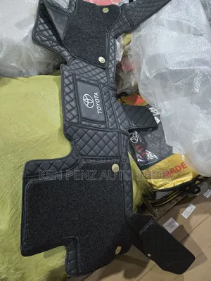 Landcruiser Lc300 Car Floor Mats and Carpets