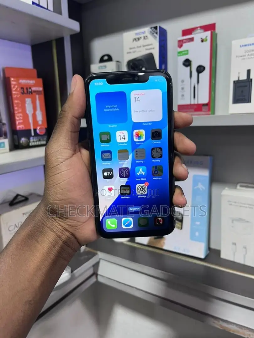 Apple iPhone 11 64 GB Black