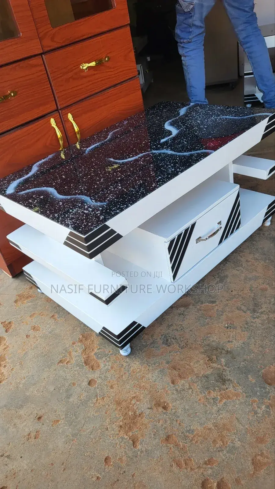 Brand New Center Piece White and Black