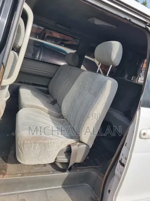 Toyota Noah 2001 White