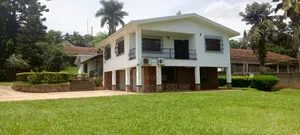 4bdrm Mansion in Muyenga, Makindye for rent