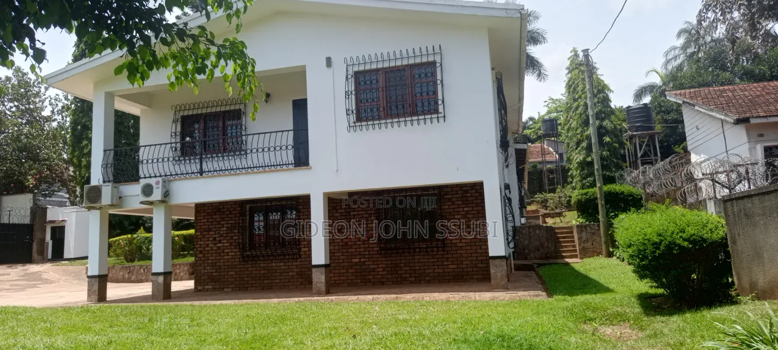 4bdrm Mansion in Muyenga, Makindye for rent