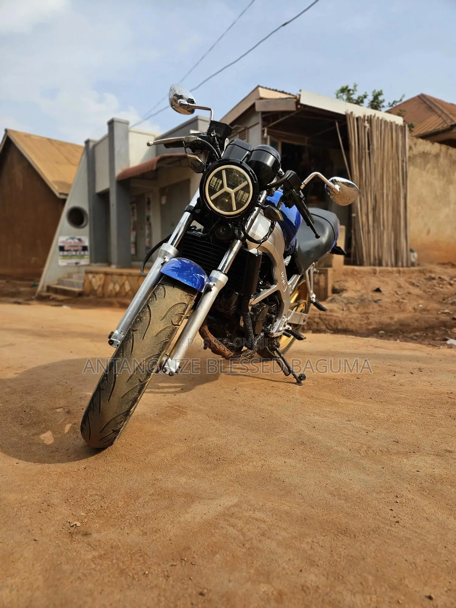 Honda CBR 2004 Blue