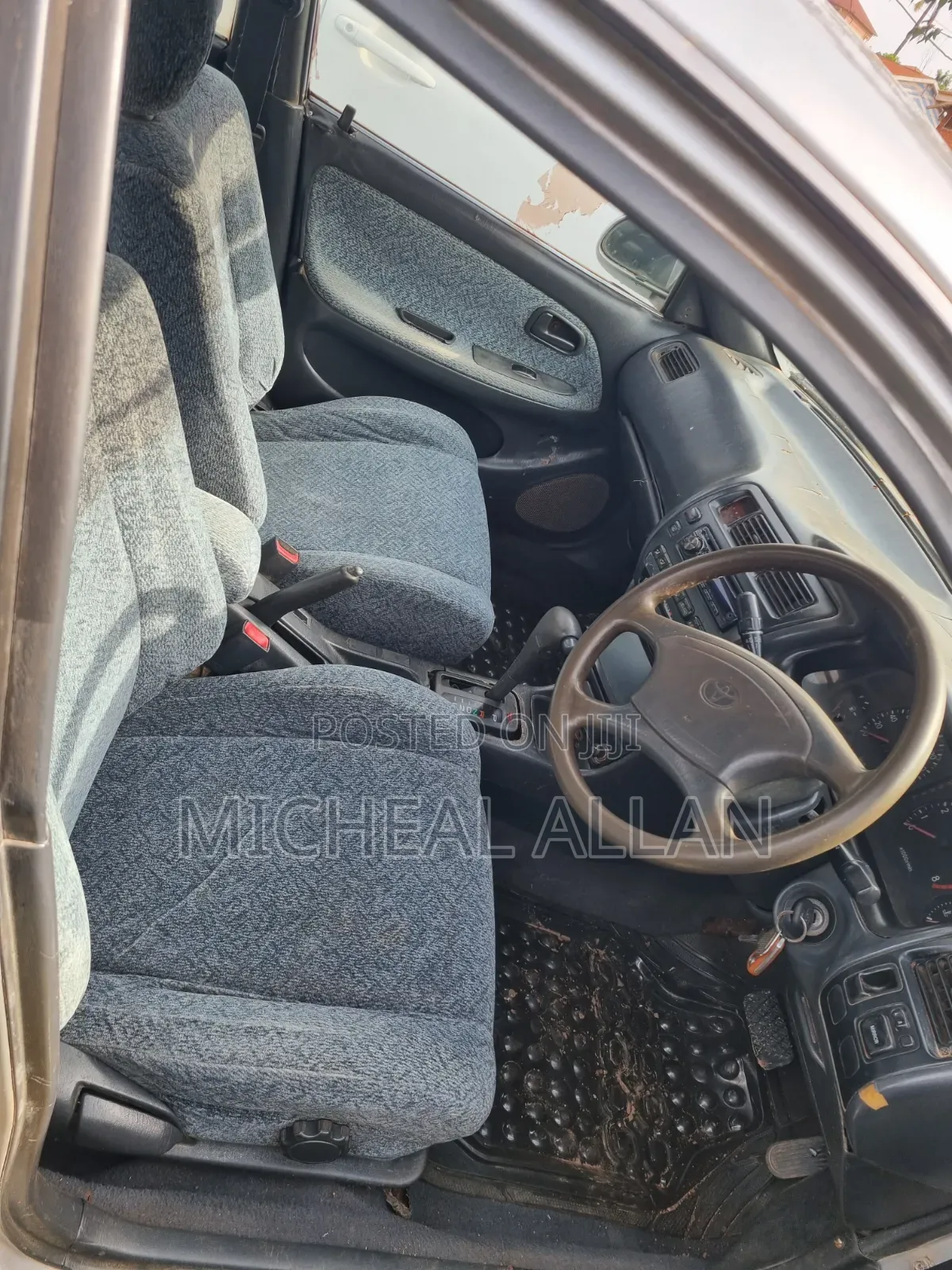 Toyota Corona 1999 Silver