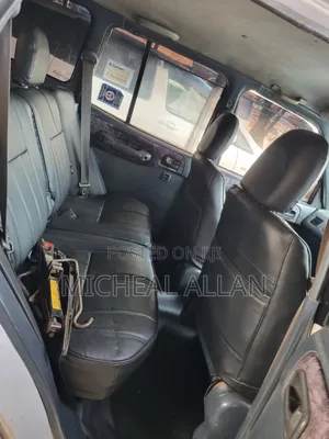 Toyota RAV4 Automatic 2000 White