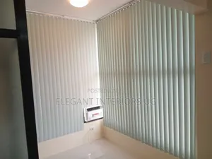 Elegant Window Blinds Used in Offices