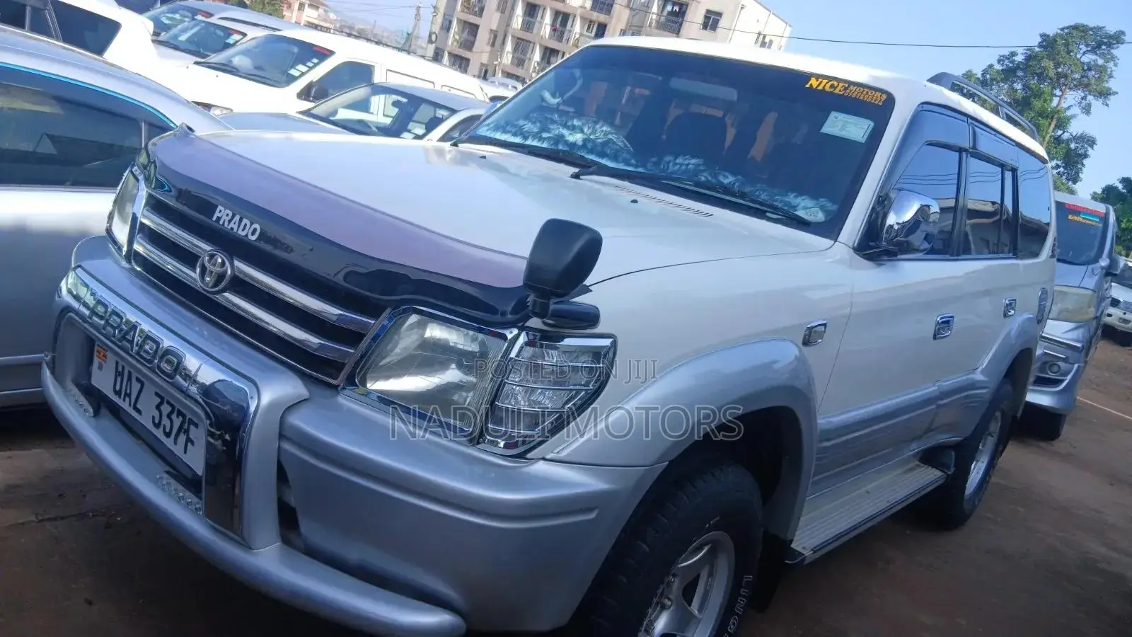 Toyota Land Cruiser Prado 2002 White