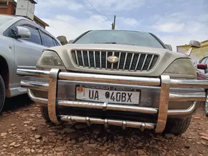 Toyota Harrier 2004 Silver