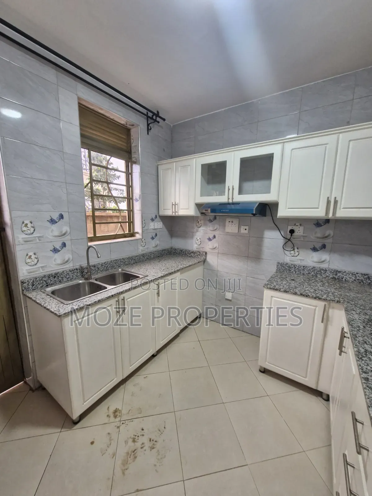 3bdrm Duplex in Kira, Central Division for rent