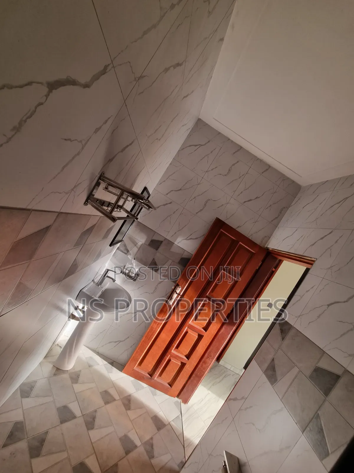 2bdrm Apartment in Central Division for rent
