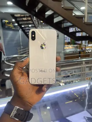 Apple iPhone X 256 GB White