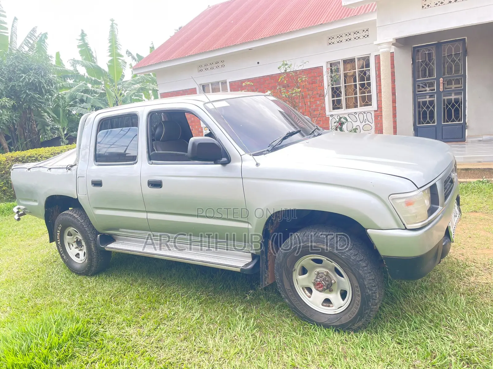Toyota Hilux 2800 Raider D-Cab 2004 Silver
