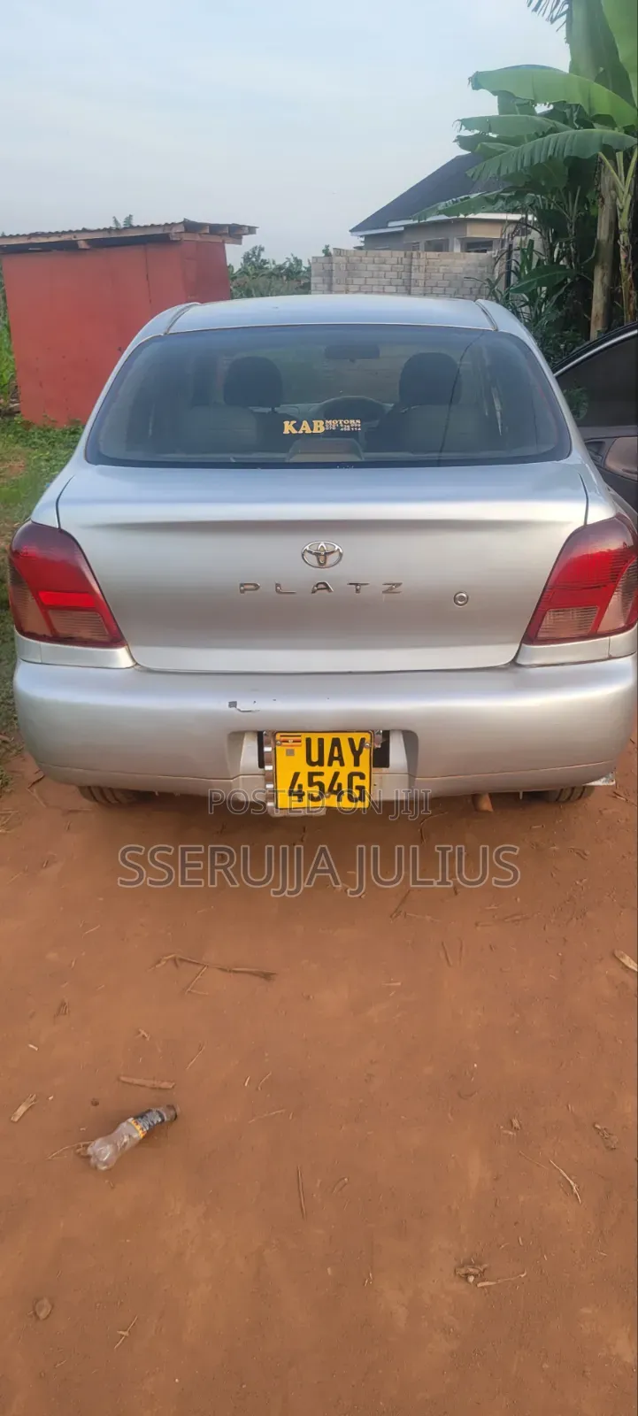 Toyota Platz 2001 Silver