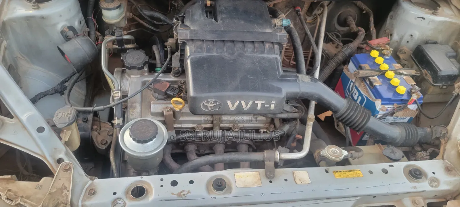 Toyota Platz 2001 Silver