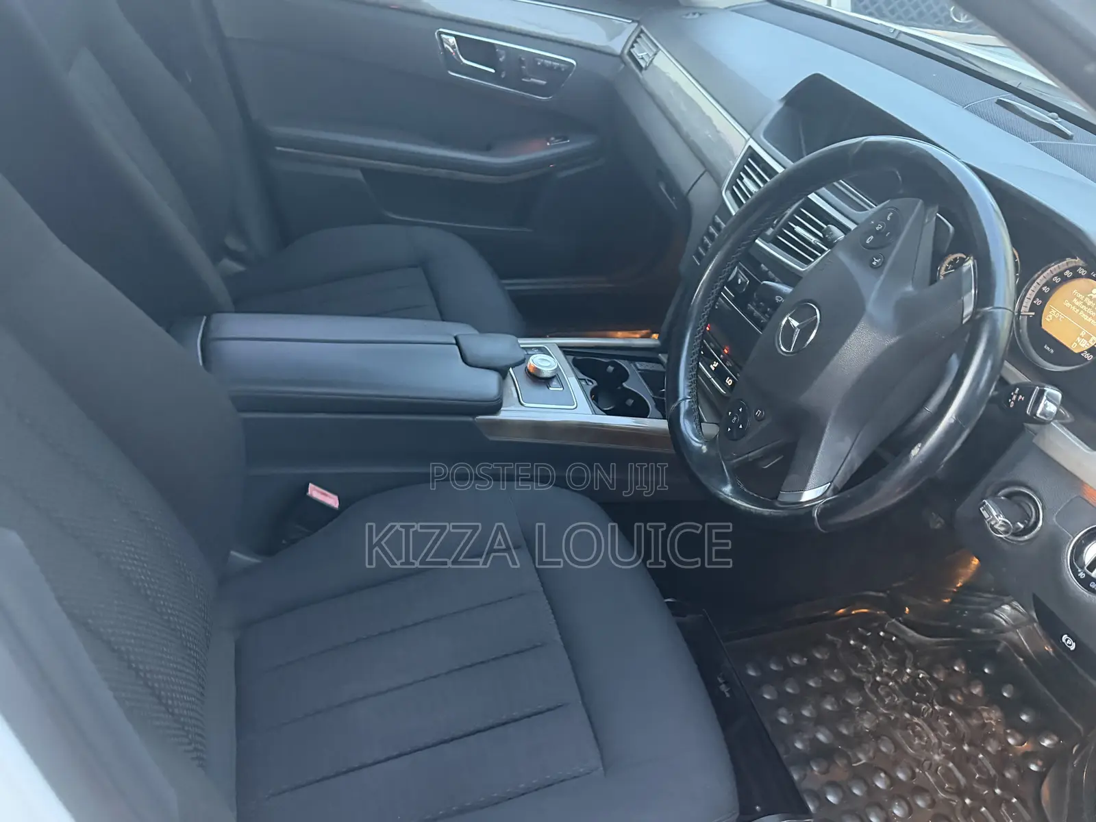 Mercedes-Benz E300 2011 White