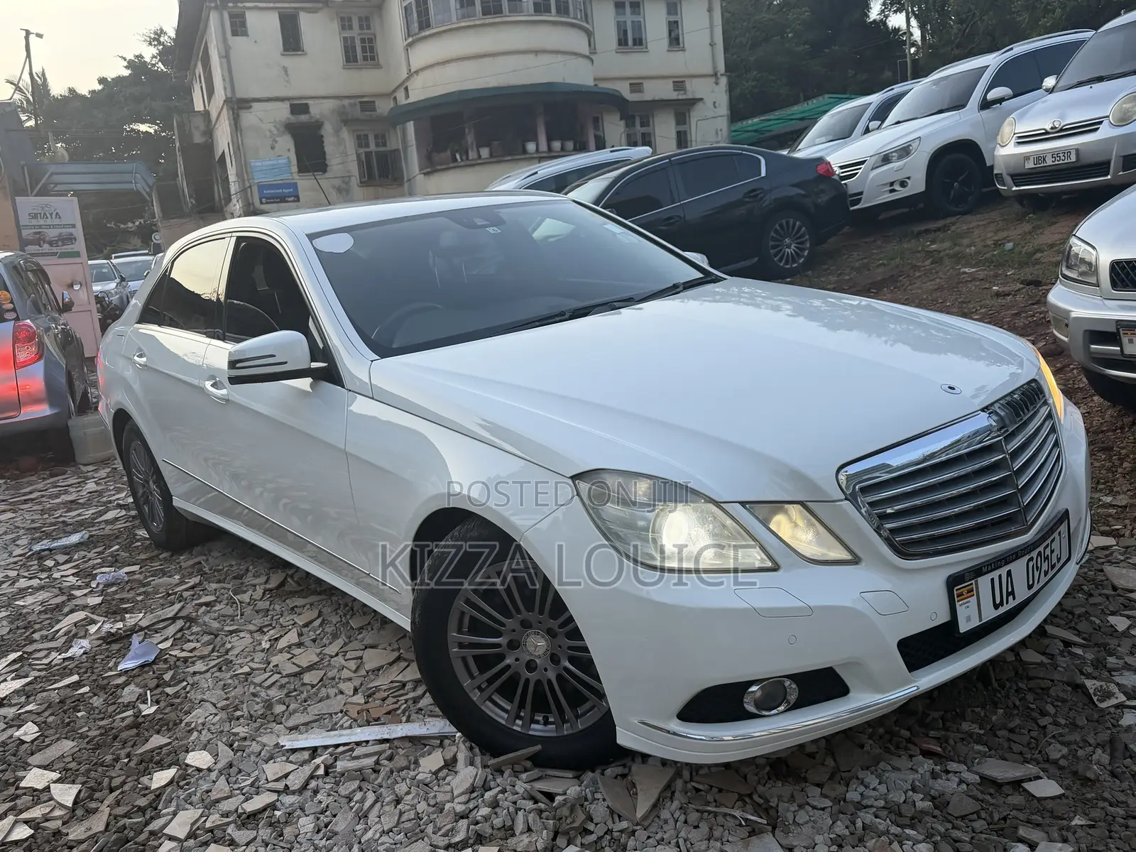 Mercedes-Benz E300 2011 White