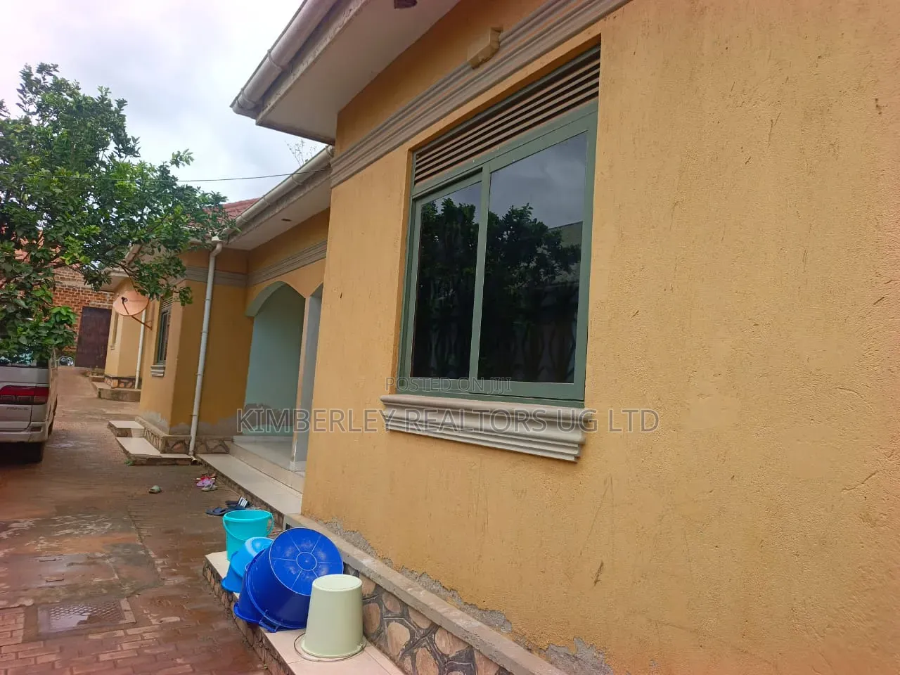 2bdrm Condo in Kira for sale