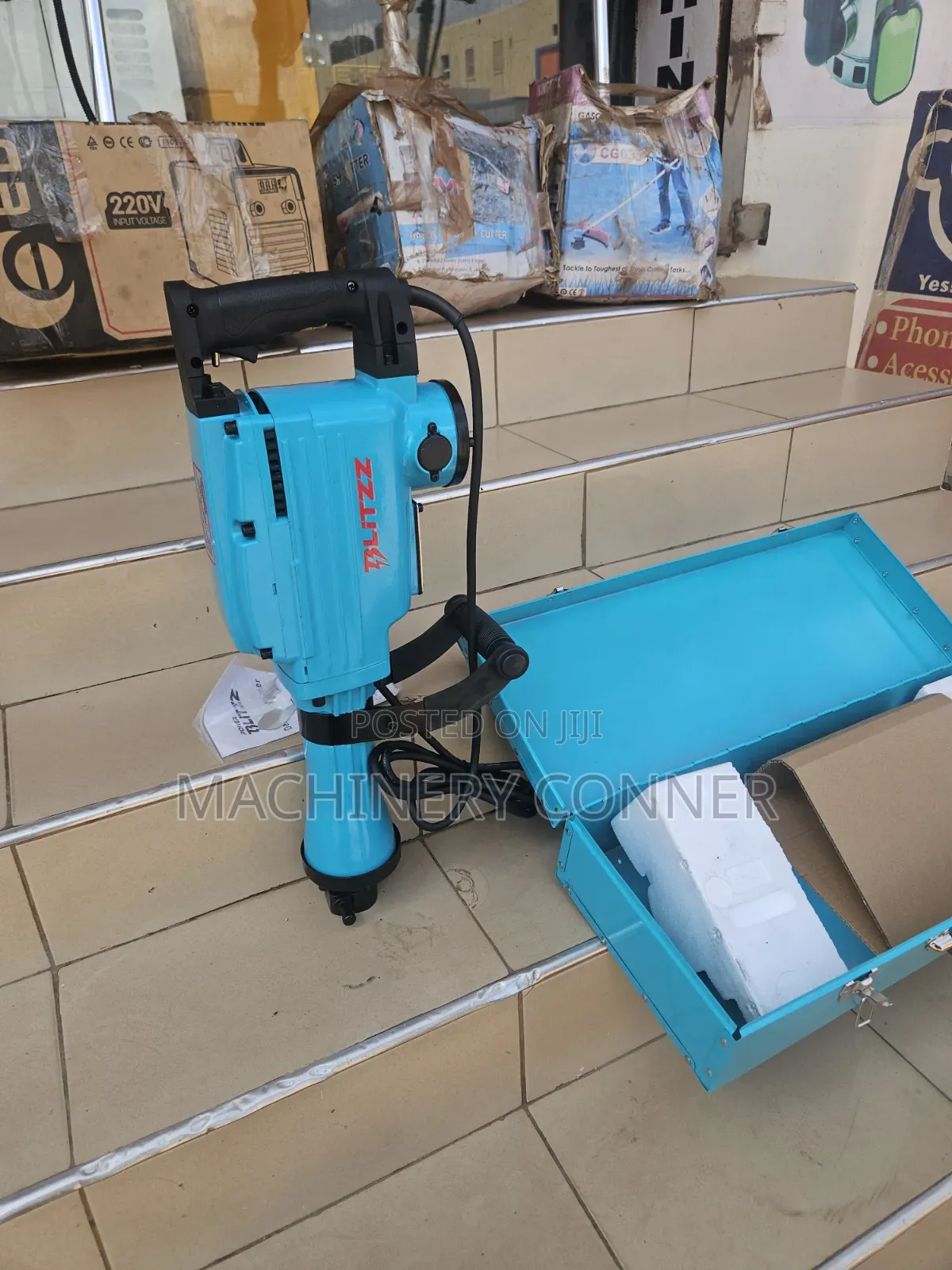Breaker or Demolition Hammer