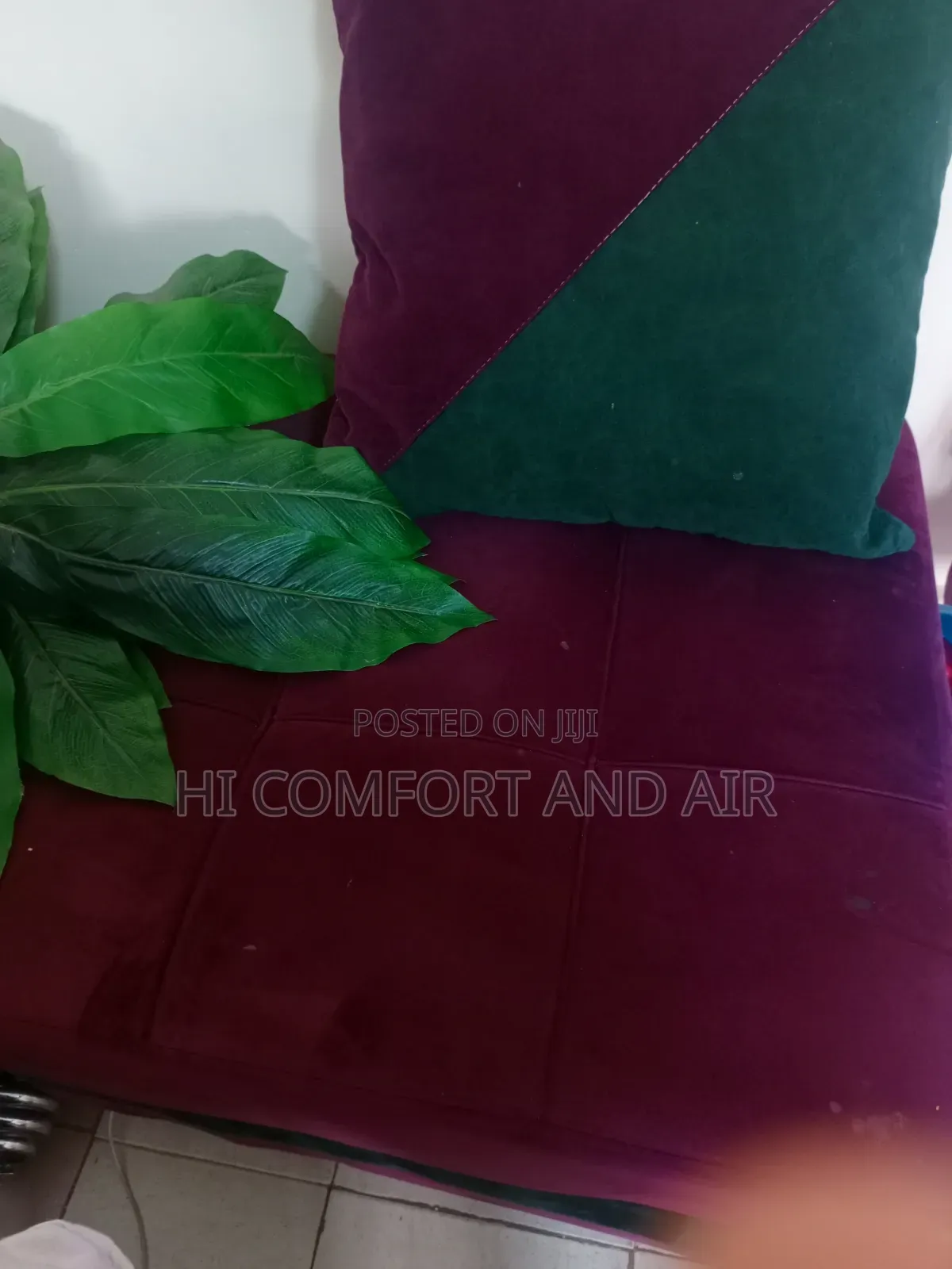 U Sofa Set 7 Seaters Available in Good Condition